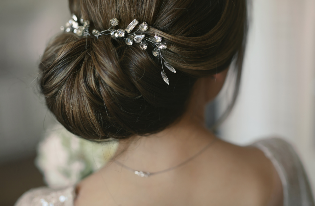 chignon coque avec diamant