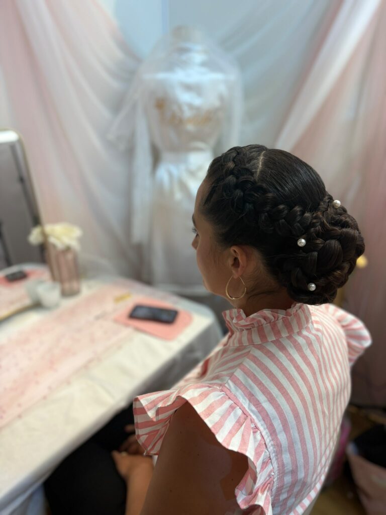 Elodie chignon bas a partir de natte